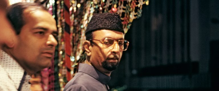 Kya Hua Iss Sheher Ko_3